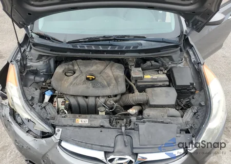 2013 Hyundai Elantra Gls z USA, uszkodzony, nr VIN 5NPDH4AE2DH254586